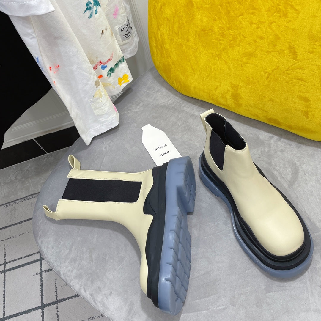 TIRE CHELSEA BOOT IN BLACK MIX BISQUE BEIGE CALFSKIN WITH STEEL BLUE SOLE - 35 / Ankle Boots