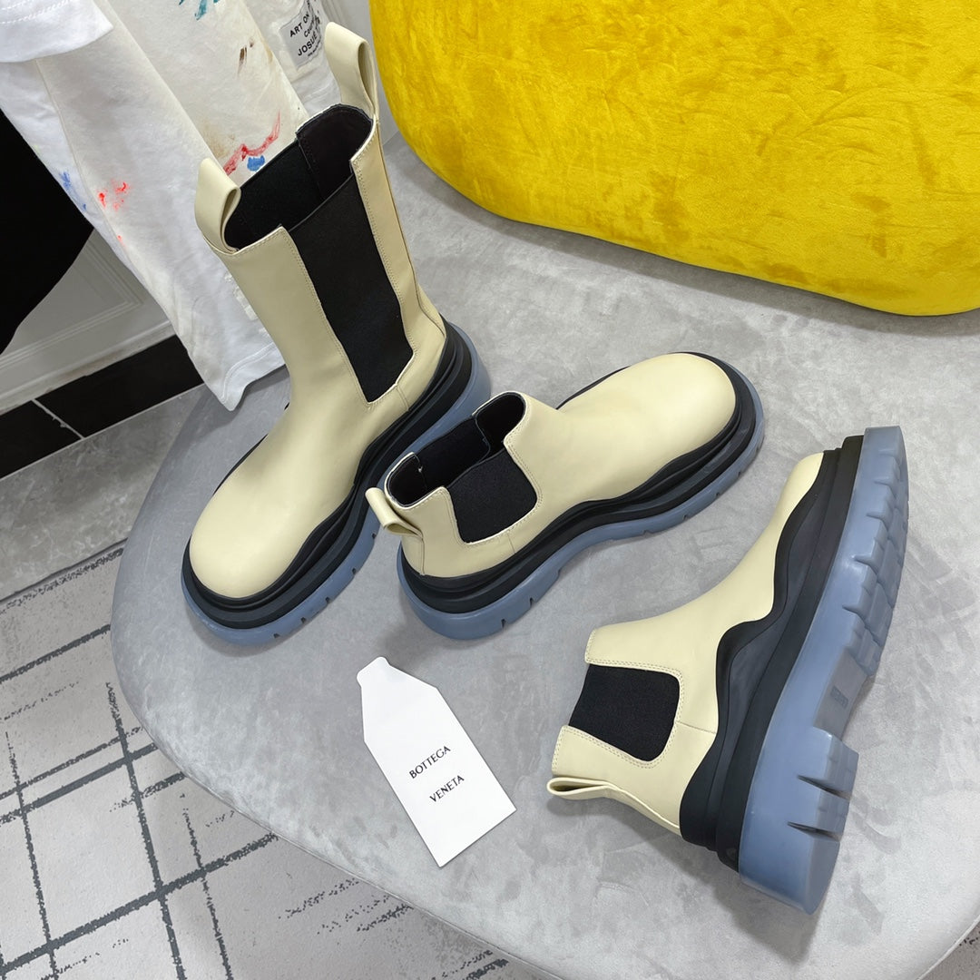 TIRE CHELSEA BOOT IN BLACK MIX BISQUE BEIGE CALFSKIN WITH STEEL BLUE SOLE - 35 / Ankle Boots