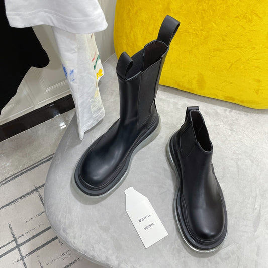 TIRE CHELSEA BOOT IN BLACK CALFSKIN WITH PALE GRAY SOLE - 35 / Ankle Boots