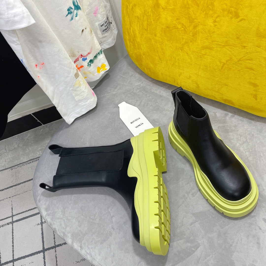 TIRE CHELSEA BOOT IN BLACK MIX NEON YELLOW CALFSKIN - 35 / Ankle Boots