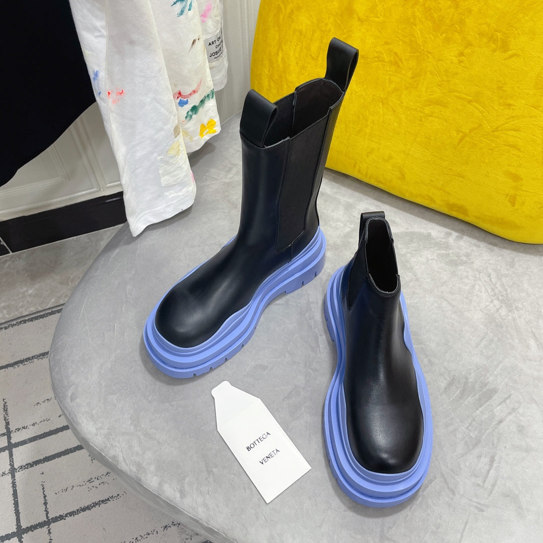 TIRE CHELSEA BOOT IN BLACK MIX CORNFLOWER BLUE CALFSKIN - 35 / Ankle Boots