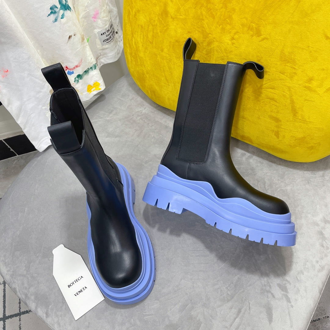 TIRE CHELSEA BOOT IN BLACK MIX CORNFLOWER BLUE CALFSKIN - 35 / Ankle Boots