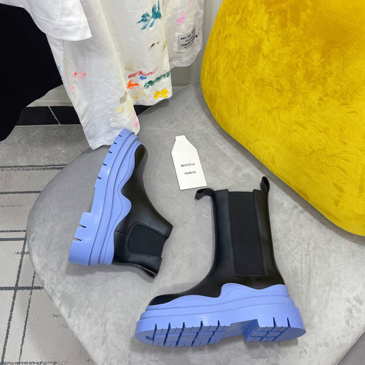 TIRE CHELSEA BOOT IN BLACK MIX CORNFLOWER BLUE CALFSKIN - 35 / Ankle Boots
