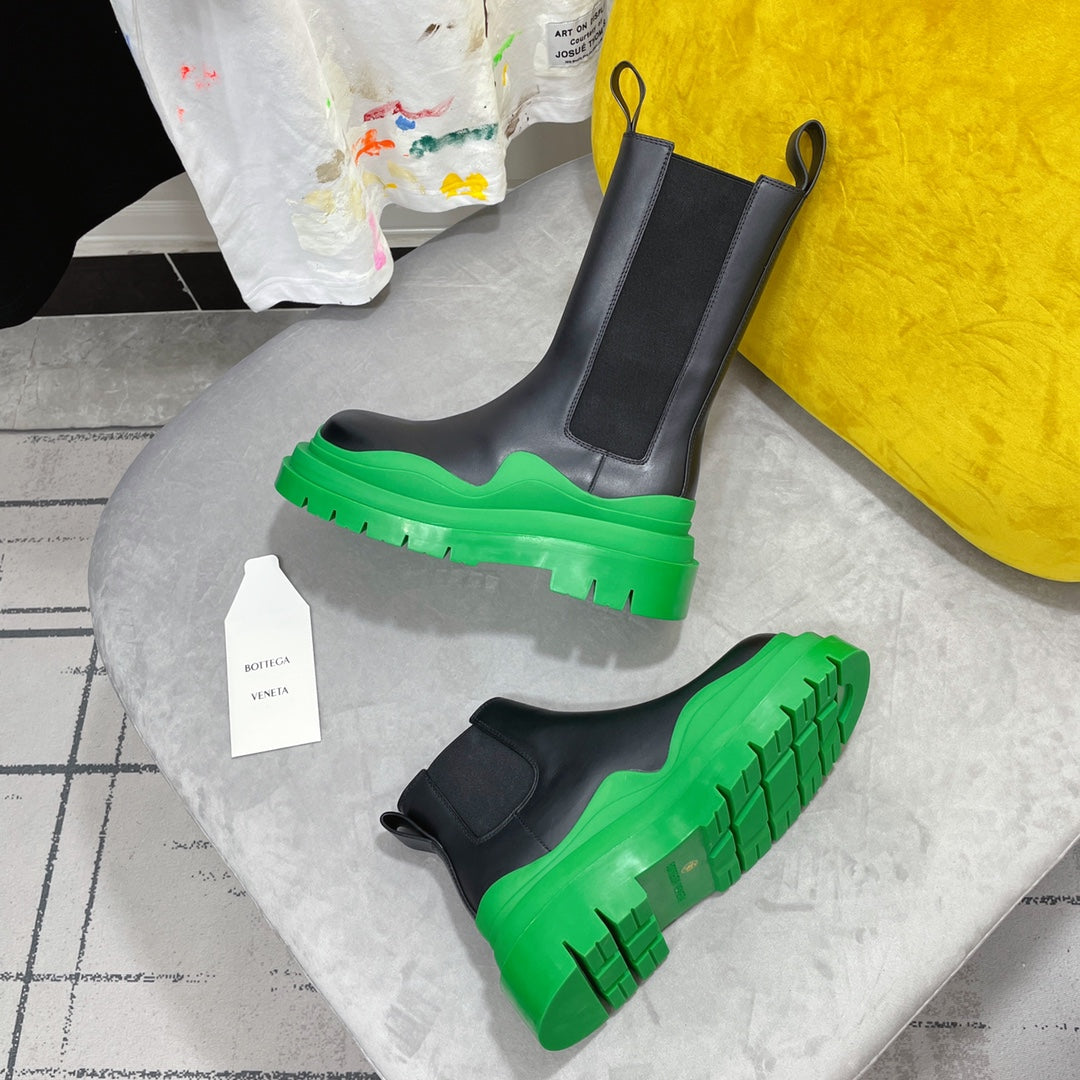 TIRE CHELSEA BOOT IN BLACK MIX EMERALD GREEN CALFSKIN - 35 / Ankle Boots