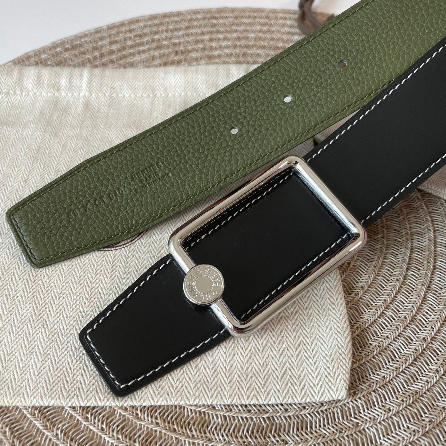 OSCAR BELT BUCKLE & REVERSIBLE OLIVE GREEN AND BLACK LEATHER STRAP 38MM SILVER HARDWARE - 30