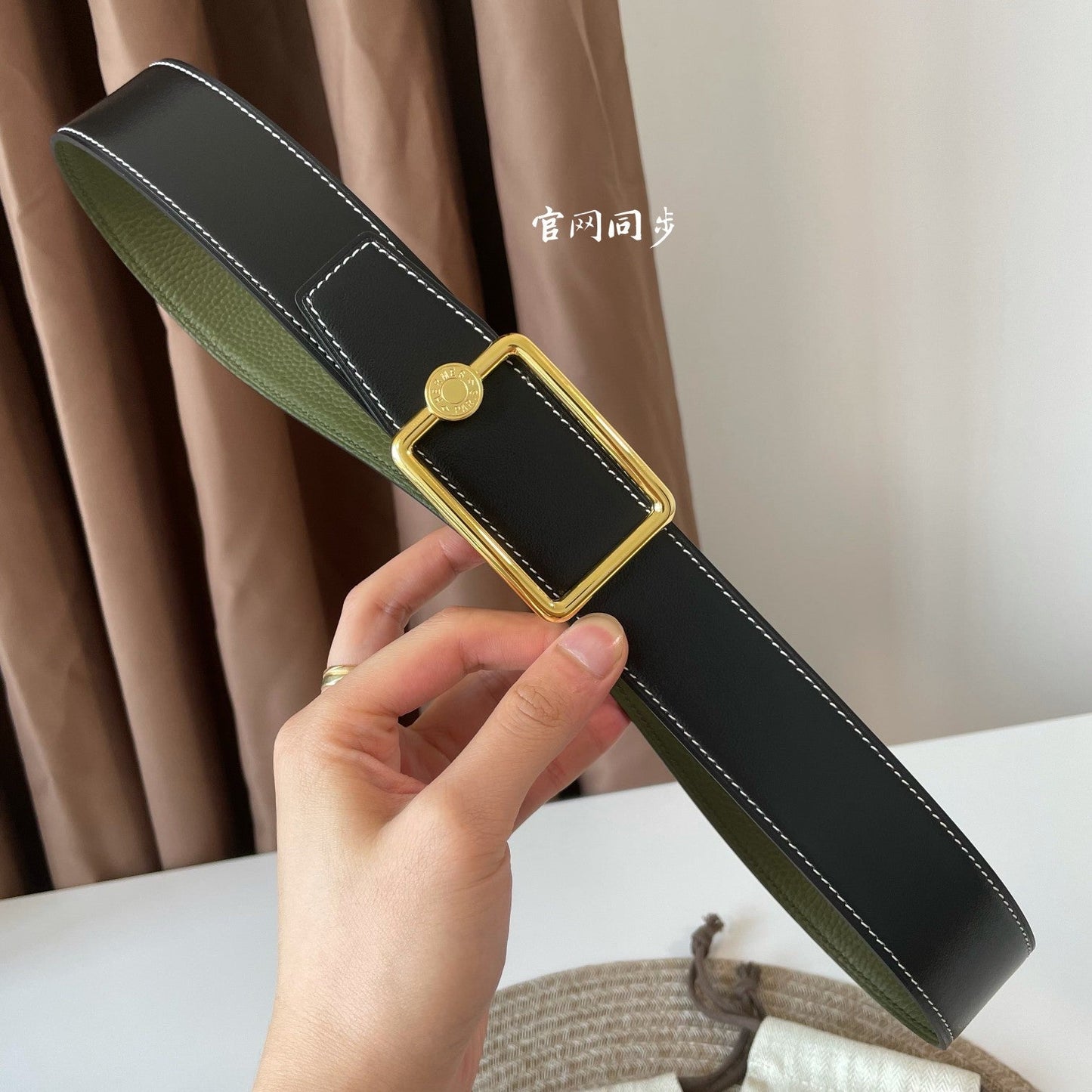 OSCAR BELT BUCKLE & REVERSIBLE OLIVE GREEN LEATHER STRAP 38MM GOLD HARDWARE - 30