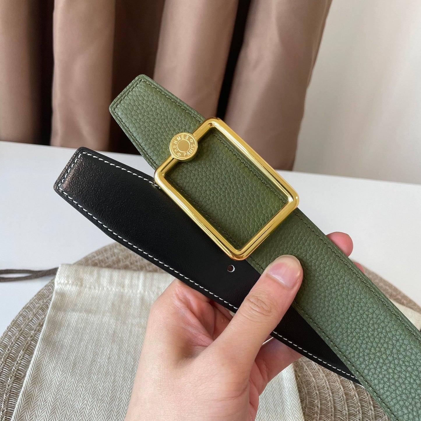 OSCAR BELT BUCKLE & REVERSIBLE OLIVE GREEN LEATHER STRAP 38MM GOLD HARDWARE - 30