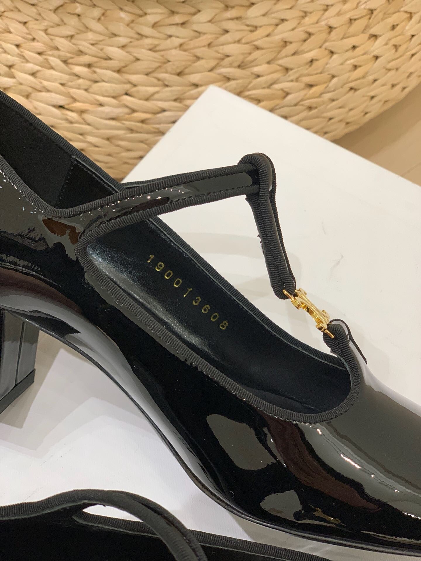 TRIOMPHE T-BAR HIGH PUMPS IN BLACK PATENT CALFSKIN - 35