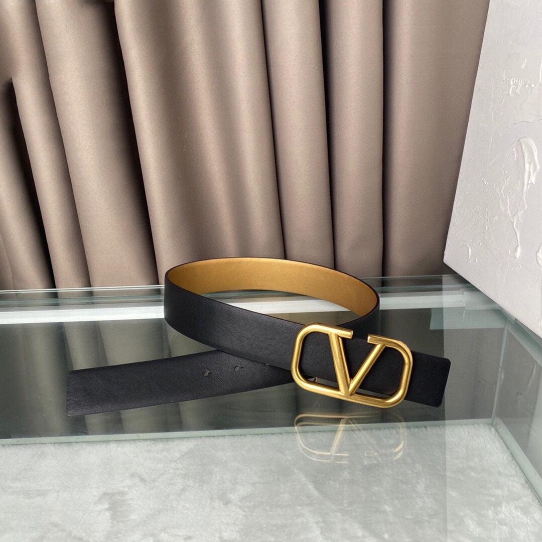 REVERSIBLE VLOGO SIGNATURE BELT IN GLOSSY GOLD BLACK CALFSKIN GHW 40 MM - 30