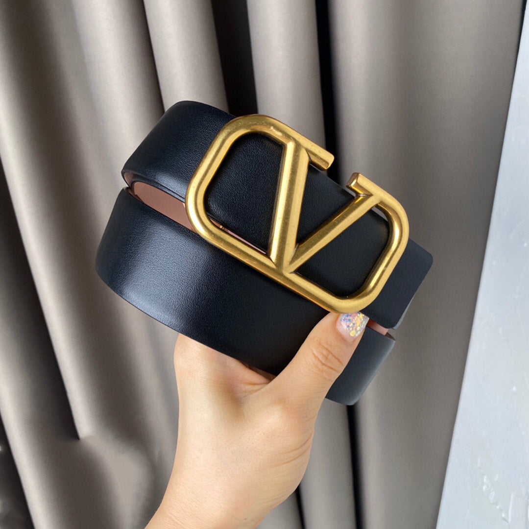 REVERSIBLE VLOGO SIGNATURE BELT IN GLOSSY BLACK BEIGE CALFSKIN GHW 40 MM - 30