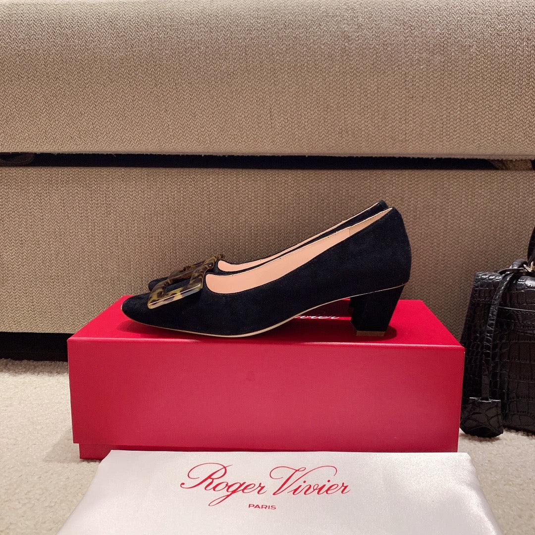 BELLE VIVIER PUMPS IN BLACK SUEDE TORTOISESHELL BUCKLE - 34