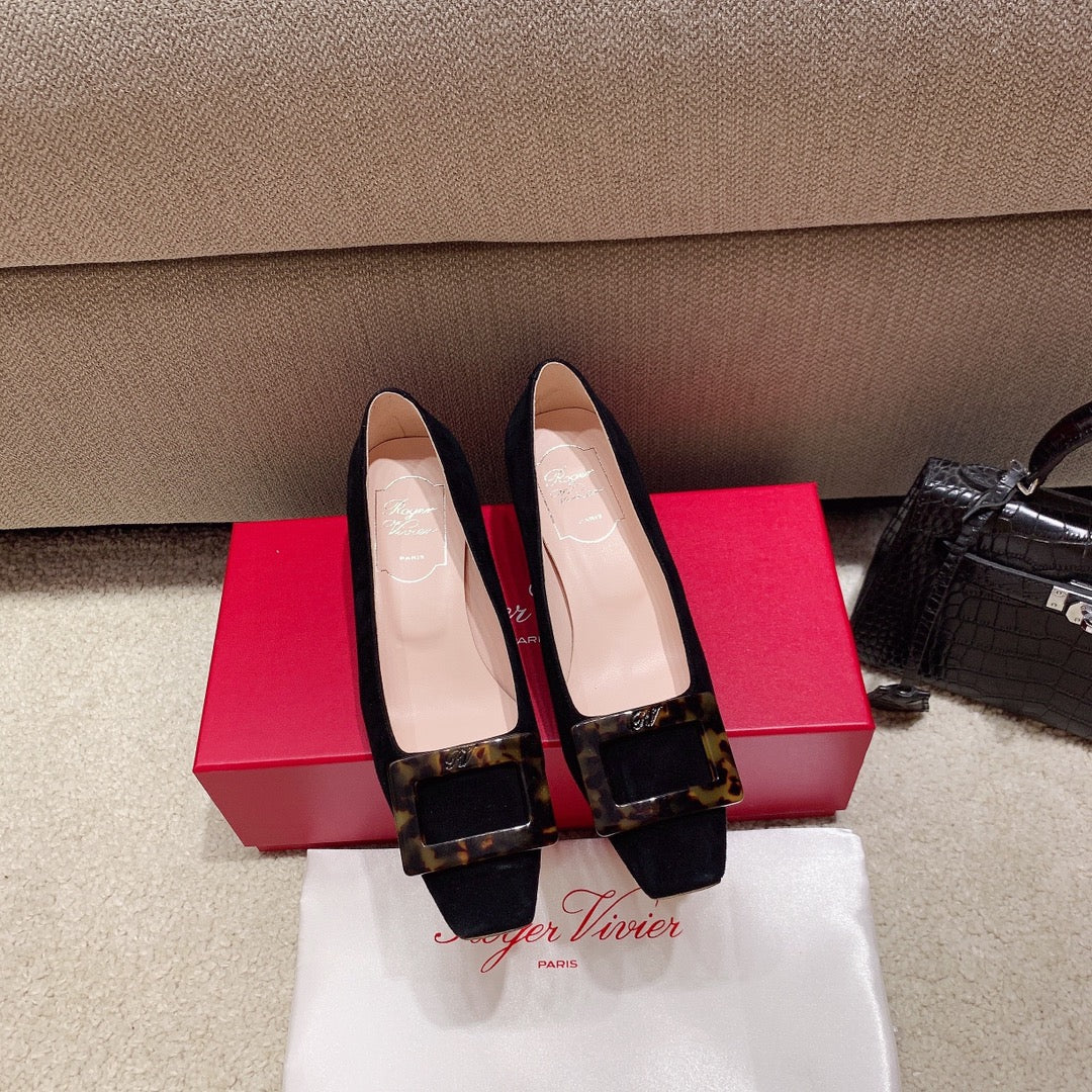 BELLE VIVIER PUMPS IN BLACK SUEDE TORTOISESHELL BUCKLE - 34