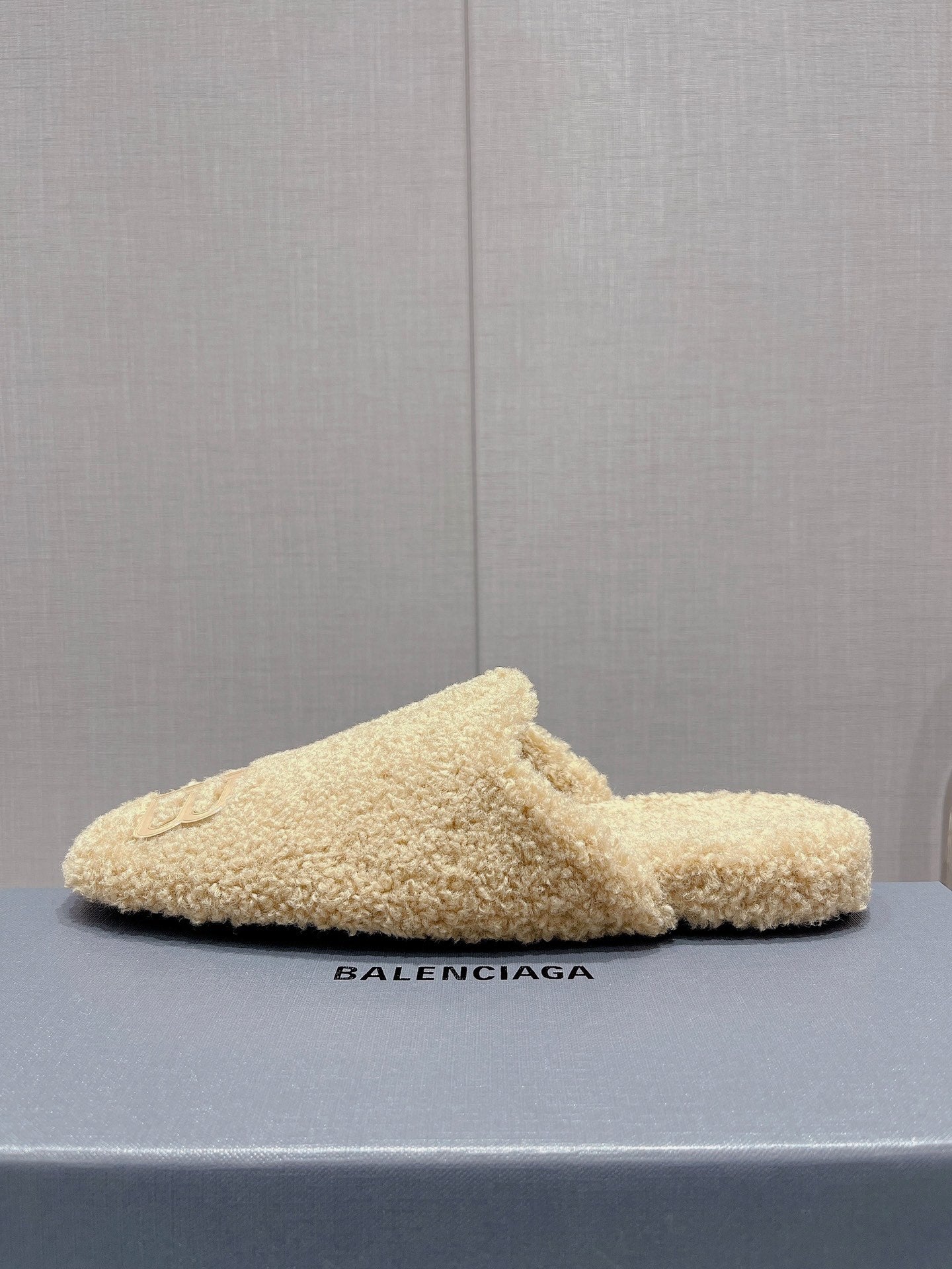 BALENCIAGA 25S MULES IN BEIGE WOOL WITH LOGO - 35