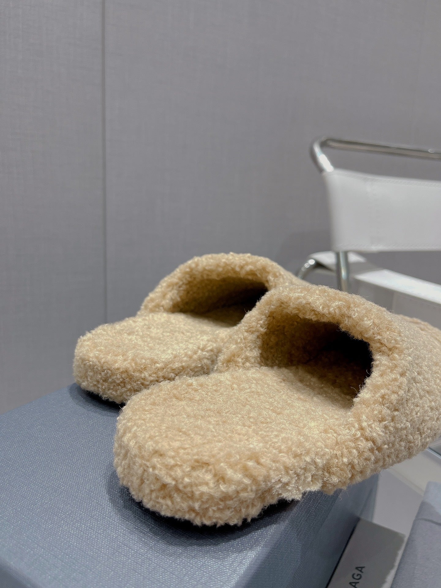 BALENCIAGA 25S MULES IN BEIGE WOOL WITH LOGO - 35