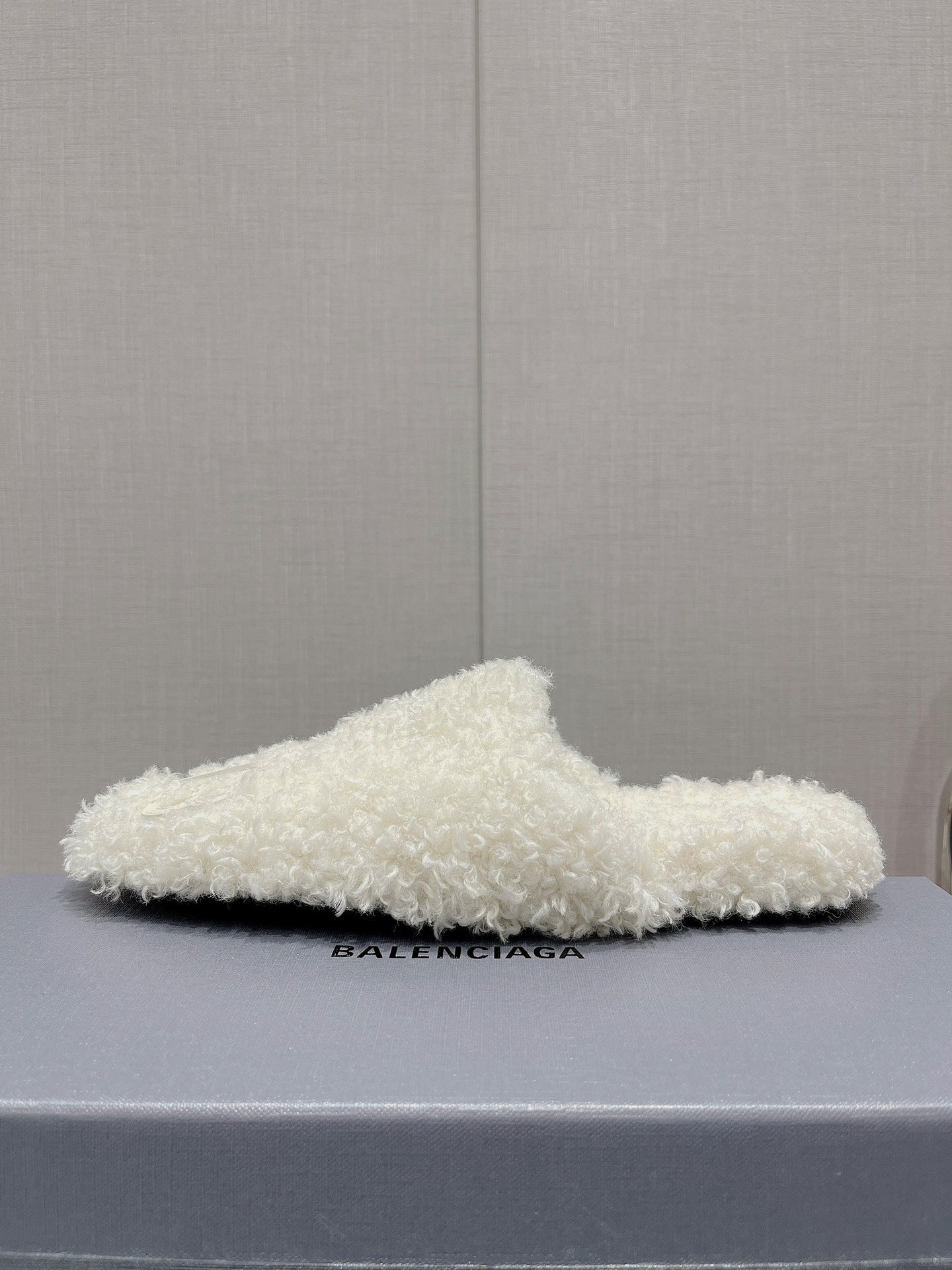 BALENCIAGA 25S MULES IN WHITE WOOL WITH LOGO - 35