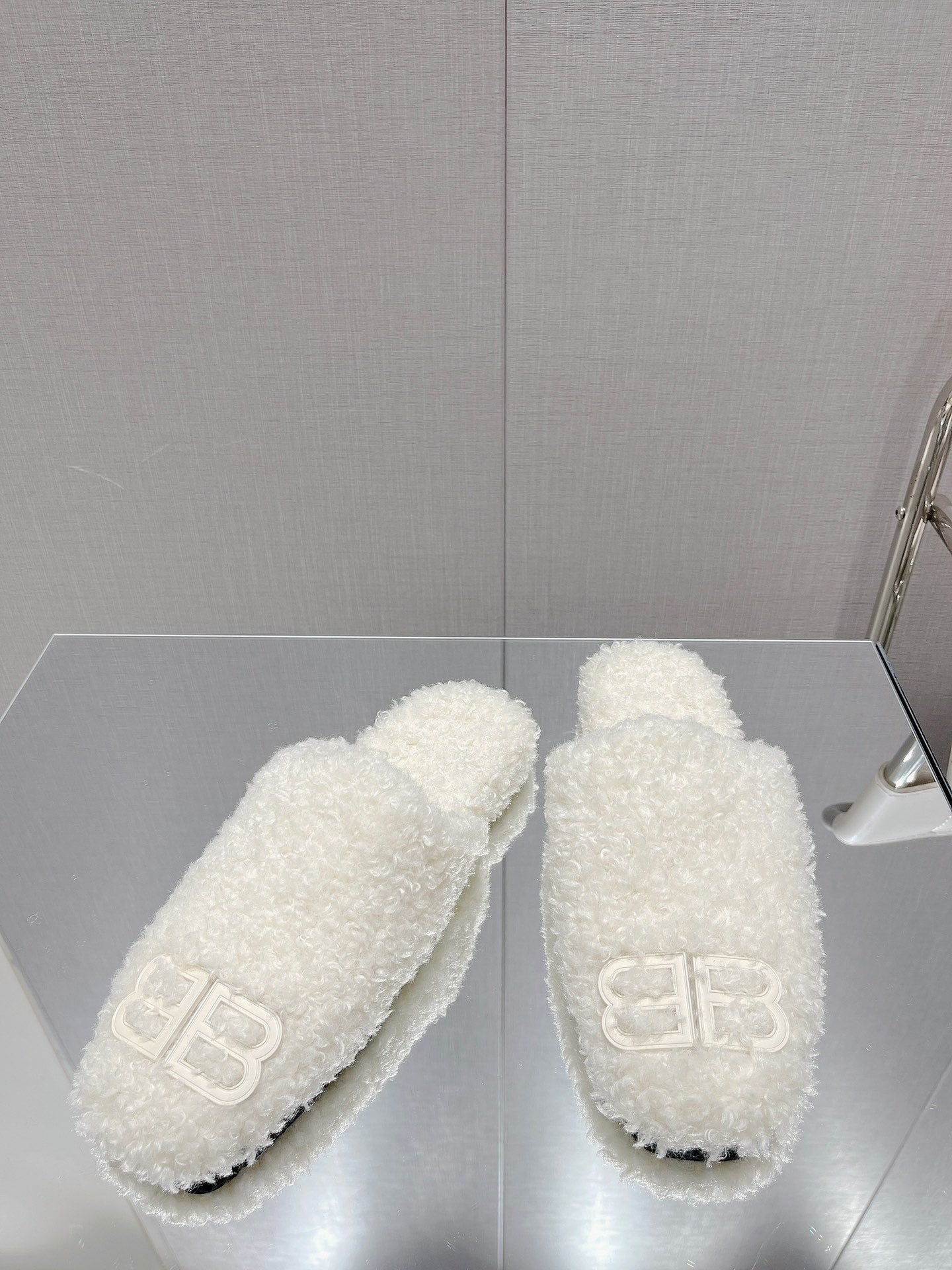 BALENCIAGA 25S MULES IN WHITE WOOL WITH LOGO - 35
