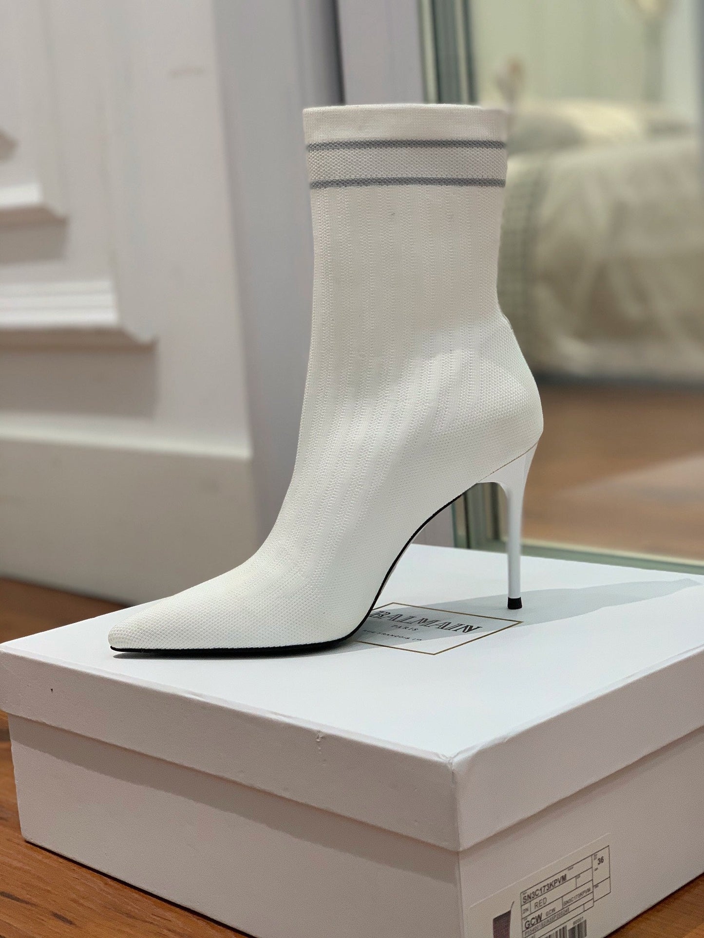 Черевики BALMAIN 26S 105 ММ У БІЛОМУ СТИЛІ FLYKNIT 15