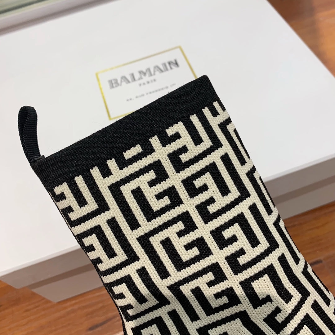 Черевики BALMAIN 26S 105 мм у чорно-світло-бежевому кольорі (стиль Flyknit 9)