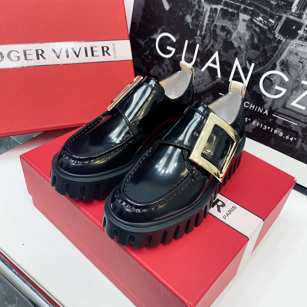 VIV' RANGERS LOAFERS IN BLACK SHINY CALFSKIN WITH GOLD BUCKLE ON THE SIDE OF THE TONGUE - 35