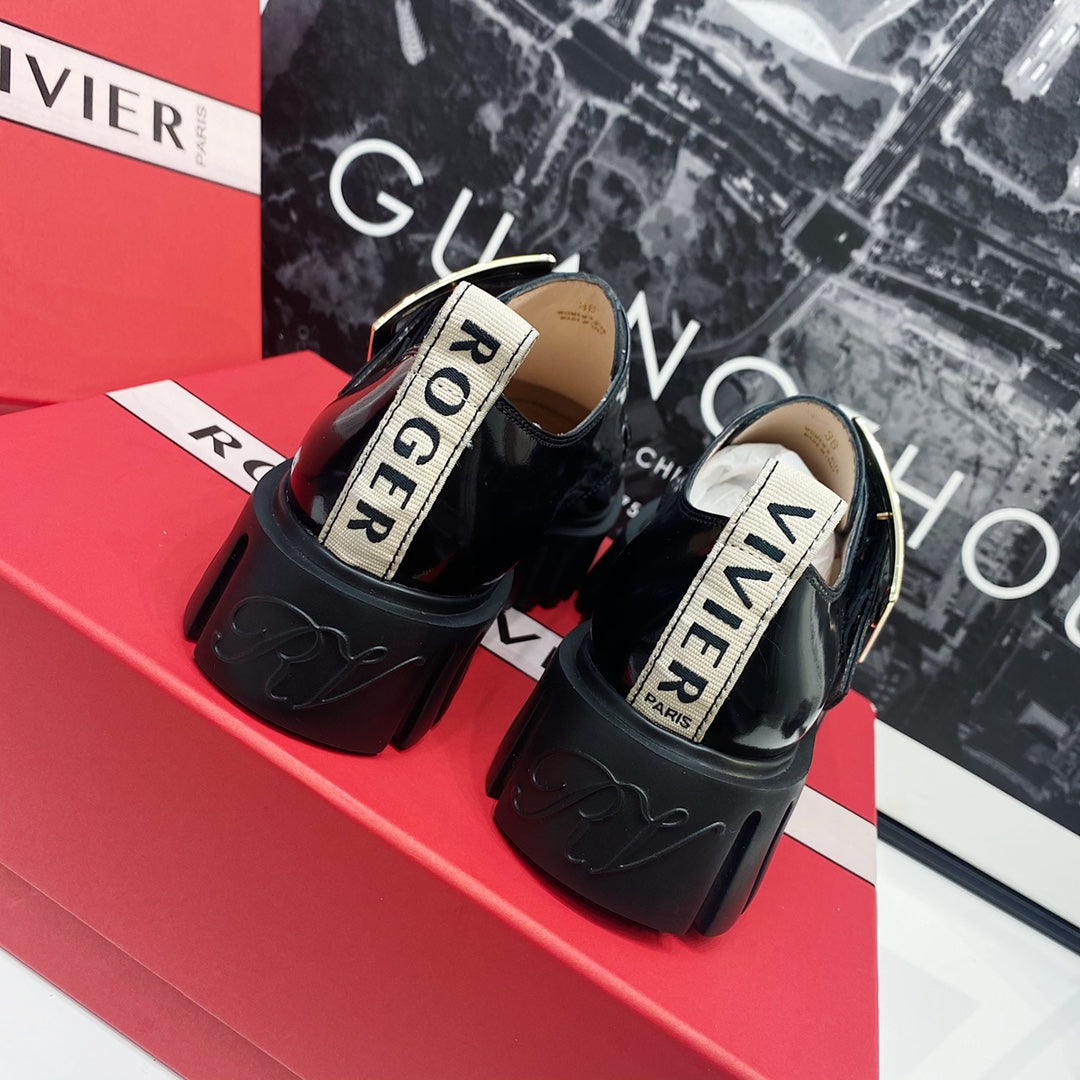 VIV' RANGERS LOAFERS IN BLACK SHINY CALFSKIN WITH GOLD BUCKLE ON THE SIDE OF THE TONGUE - 35