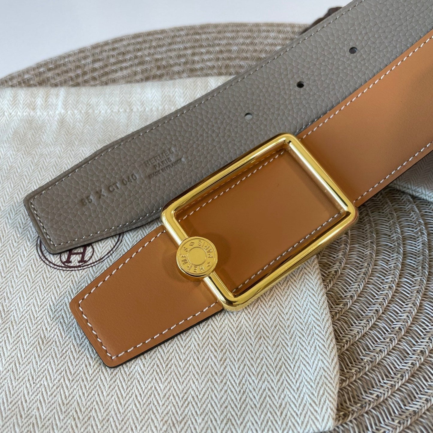 OSCAR BELT BUCKLE & REVERSIBLE KHAKI BROWN AND ORANGE LEATHER STRAP 38MM GOLD HARDWARE - 30