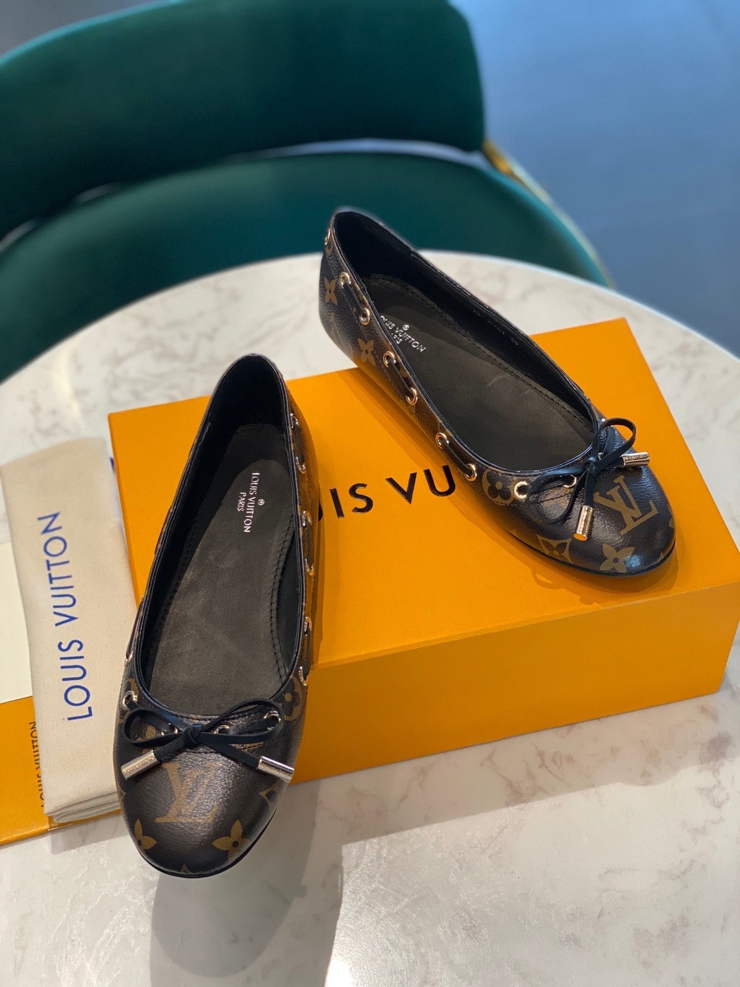 LV WOMEN'S BALLET FLAT IN CHOCOLATE BROWN MONOGRAM CALFSKIN WITH BOW - 35