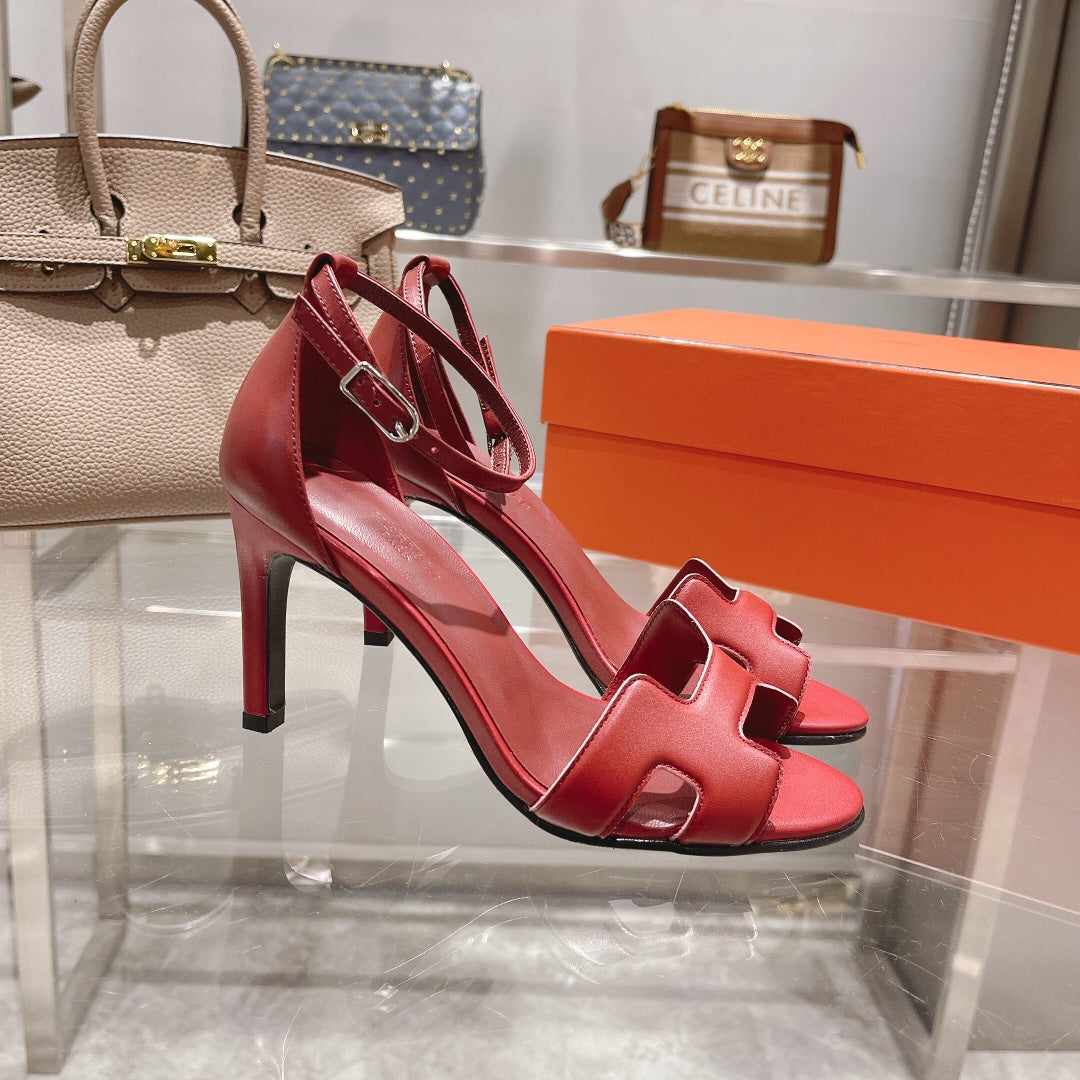 PREMIERE 105 SANDAL IN CHERRY RED CALFSKIN - 35