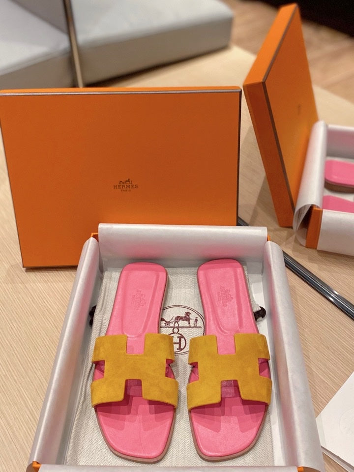 0RAN SANDALS IN DIJON YELLOW SUEDE AND DEEP PINK CALFSKIN - 34