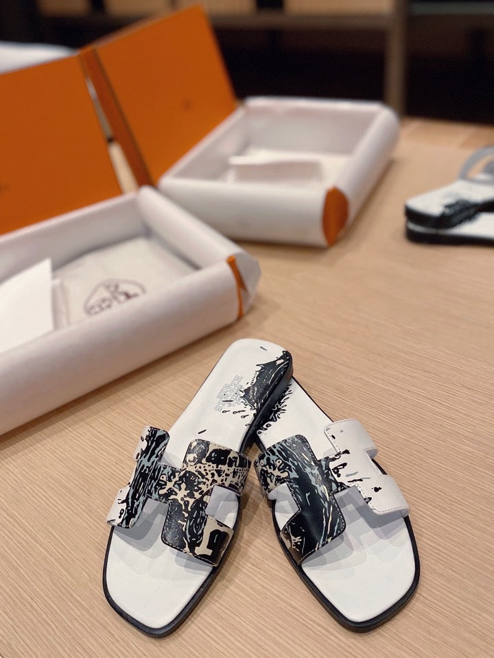 0RAN SANDALS IN WHITE MIX COLORFUL CALFSKIN - 34