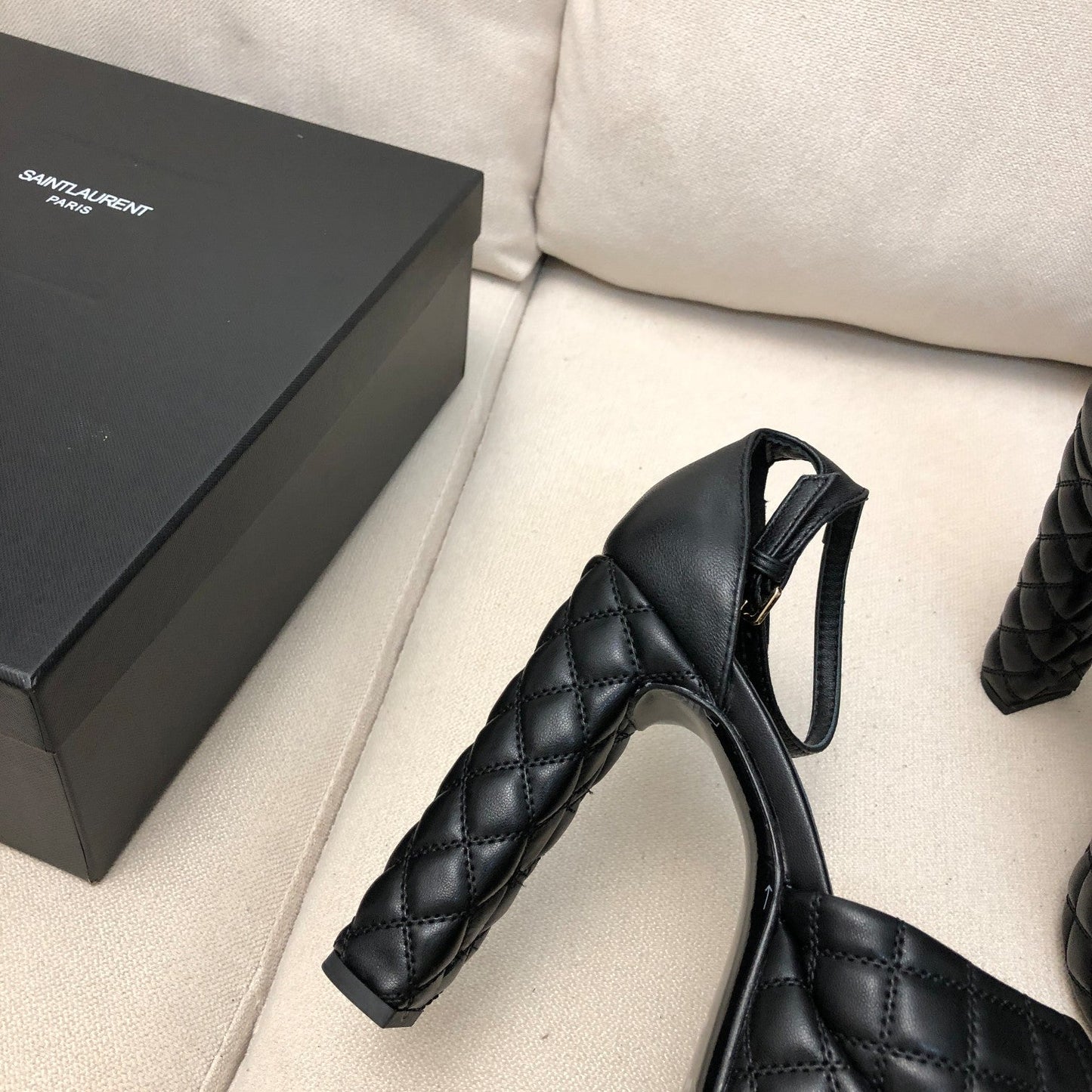 SL JODIE 135 PLATFORM SANDALS BLACK EMBOSSED CALFSKIN - 34