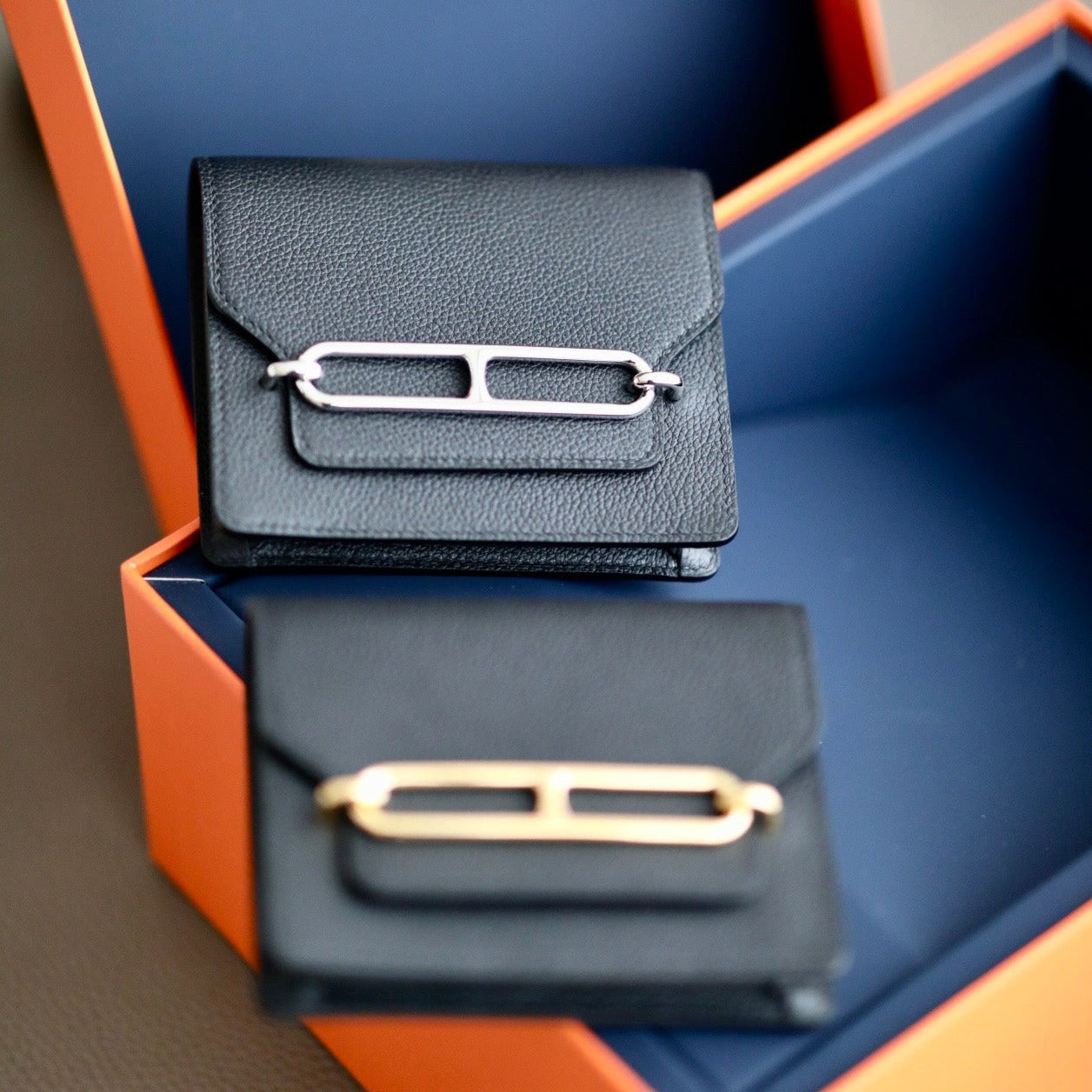 HM RoulisSlim Wallet 12.7 Black Calfskin - Gold hardware