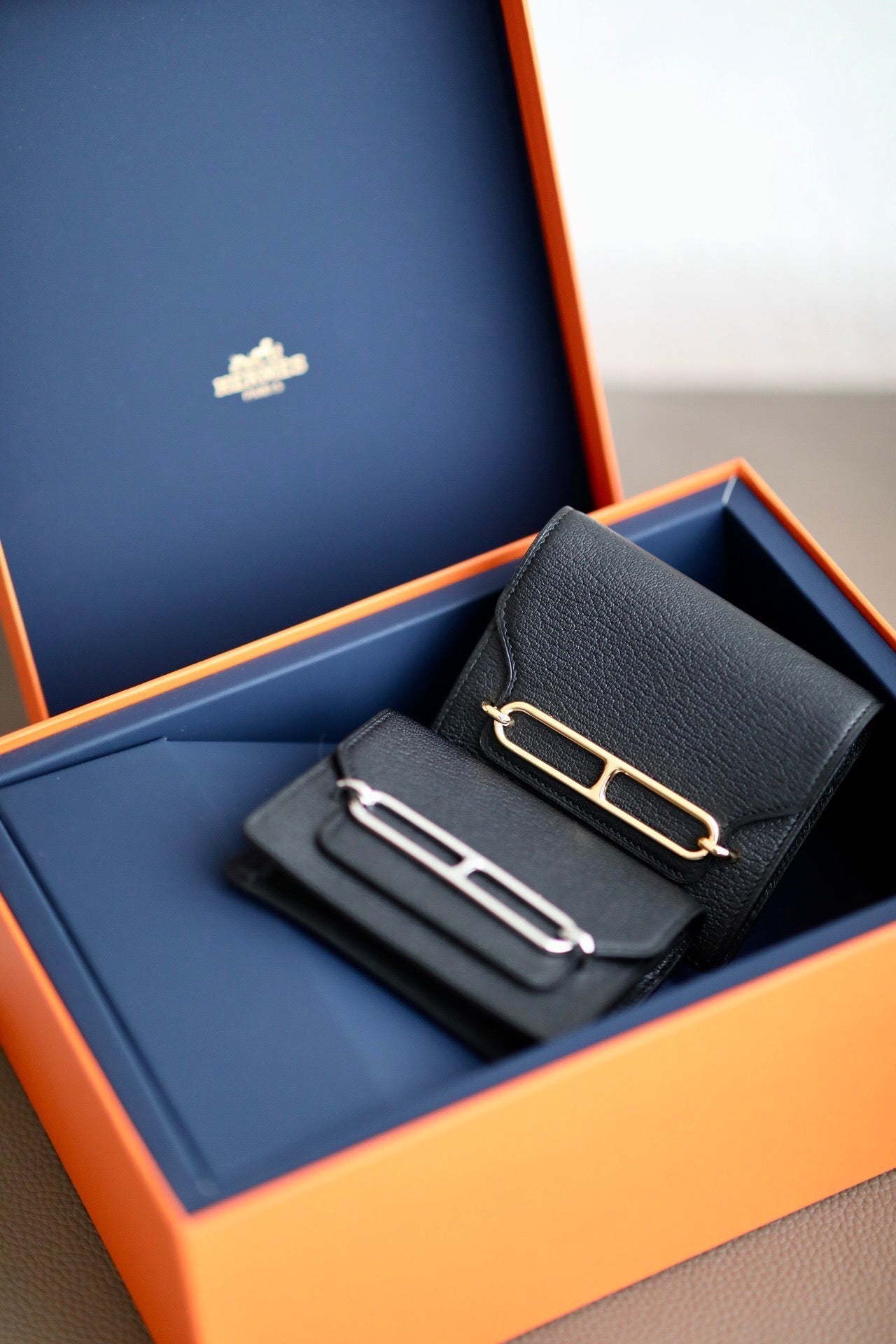 HM RoulisSlim Wallet 12.7 Black Calfskin - Gold hardware