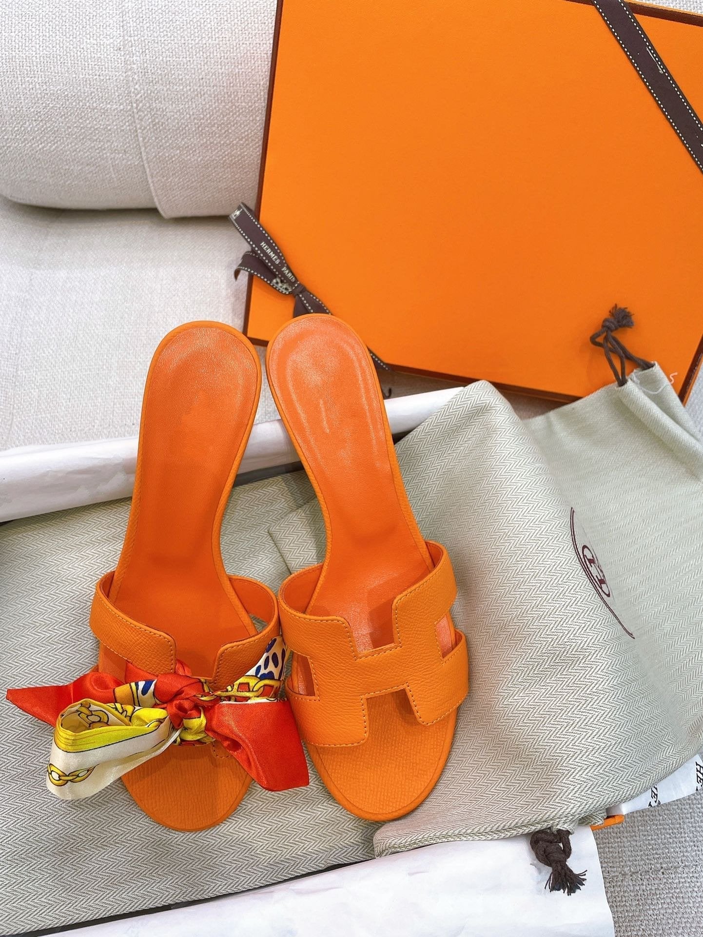 0asis Sandal Epsom Calfskin Orange - 35