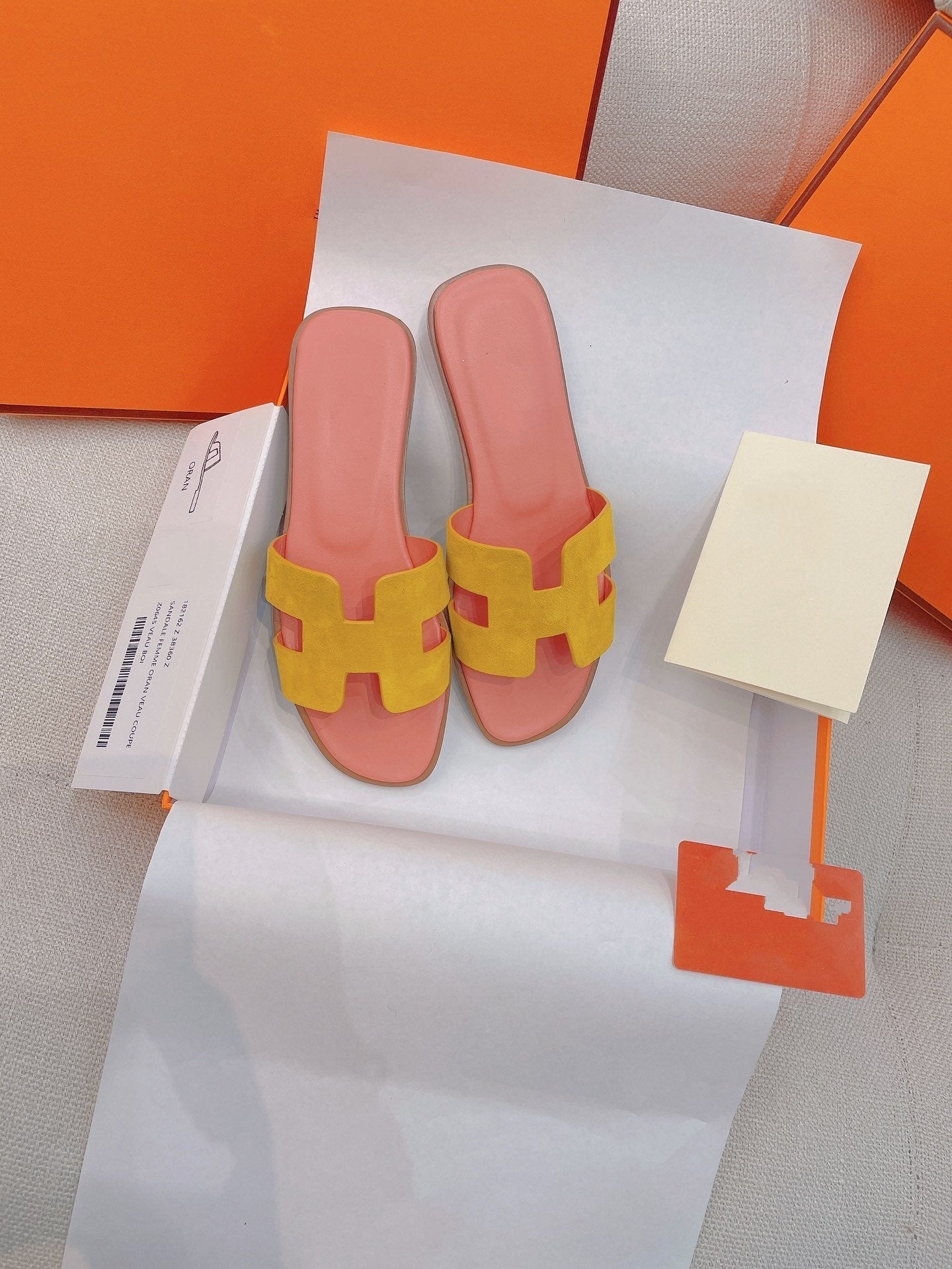 0ran Sandal Light Pink/Yellow Suede - 35