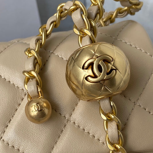 CHANEL 25S СУМКА FLAP BAG 20 БЕЖЕВА ШКІРА ЯГНЯТИ ІЗ ЗОЛОТОЮ ФУРНІТУРОЮ