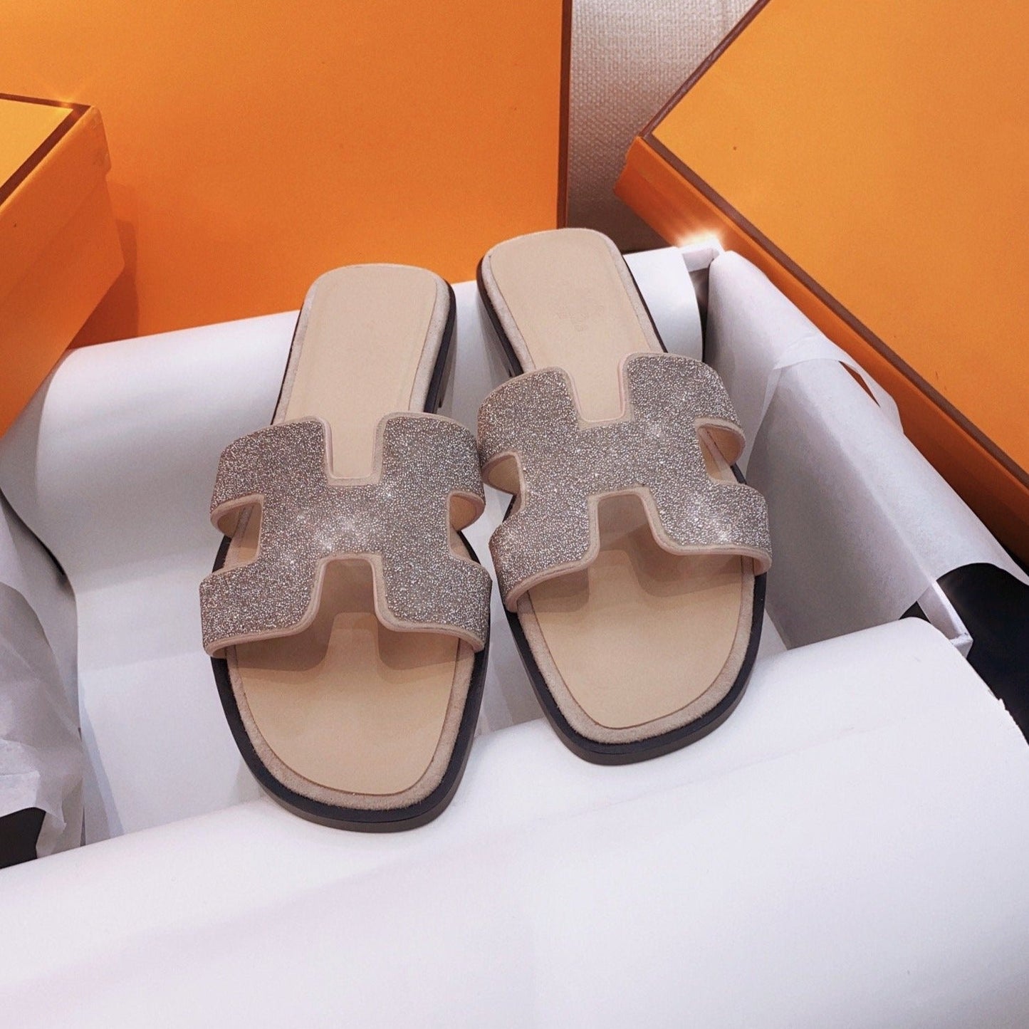 0ran Sandal Caviar Light Brown Leather - 35