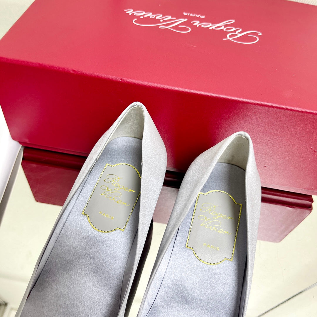 BELLE VIVIER PUMPS IN PLATINUM SILK - 34