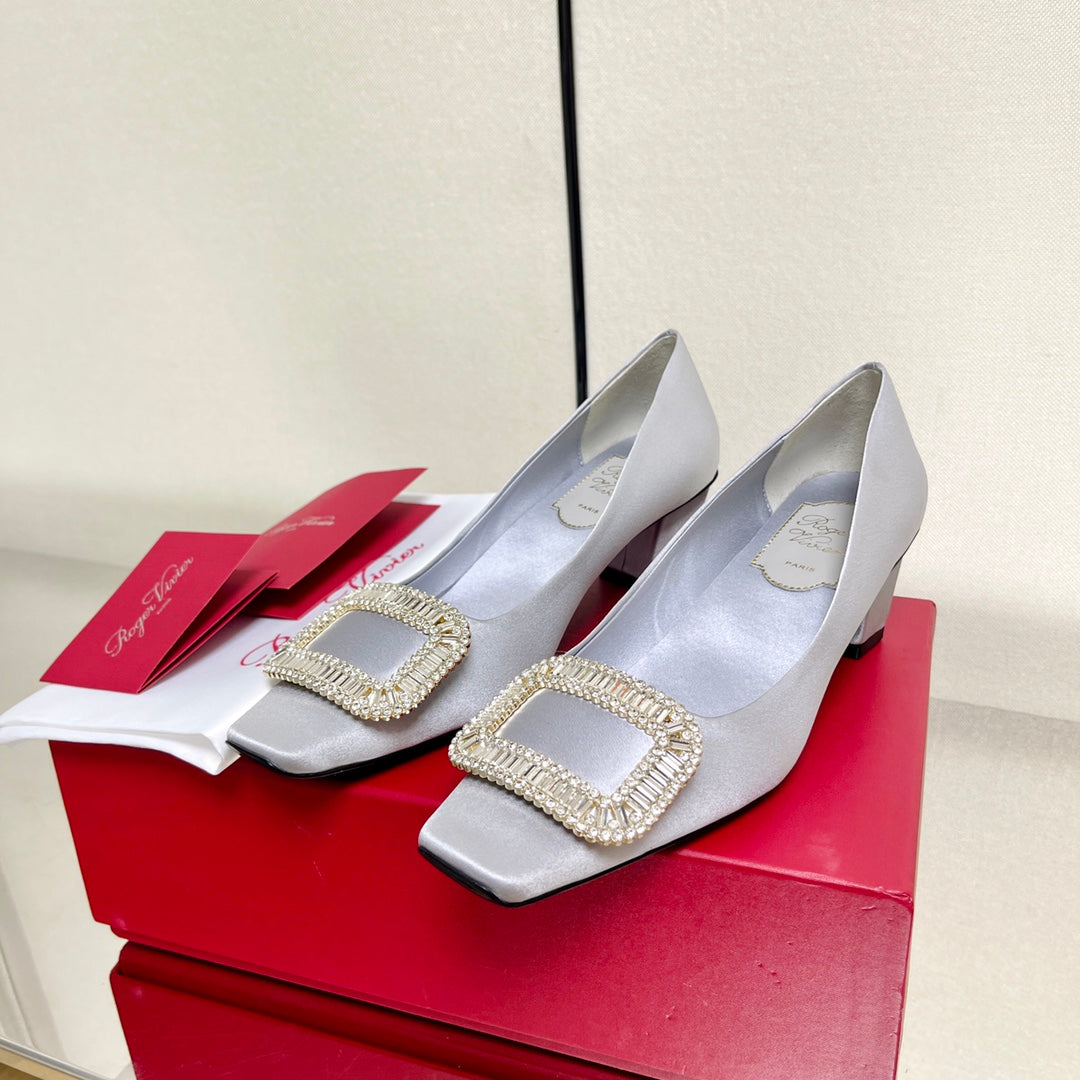 BELLE VIVIER PUMPS IN PLATINUM SILK - 34