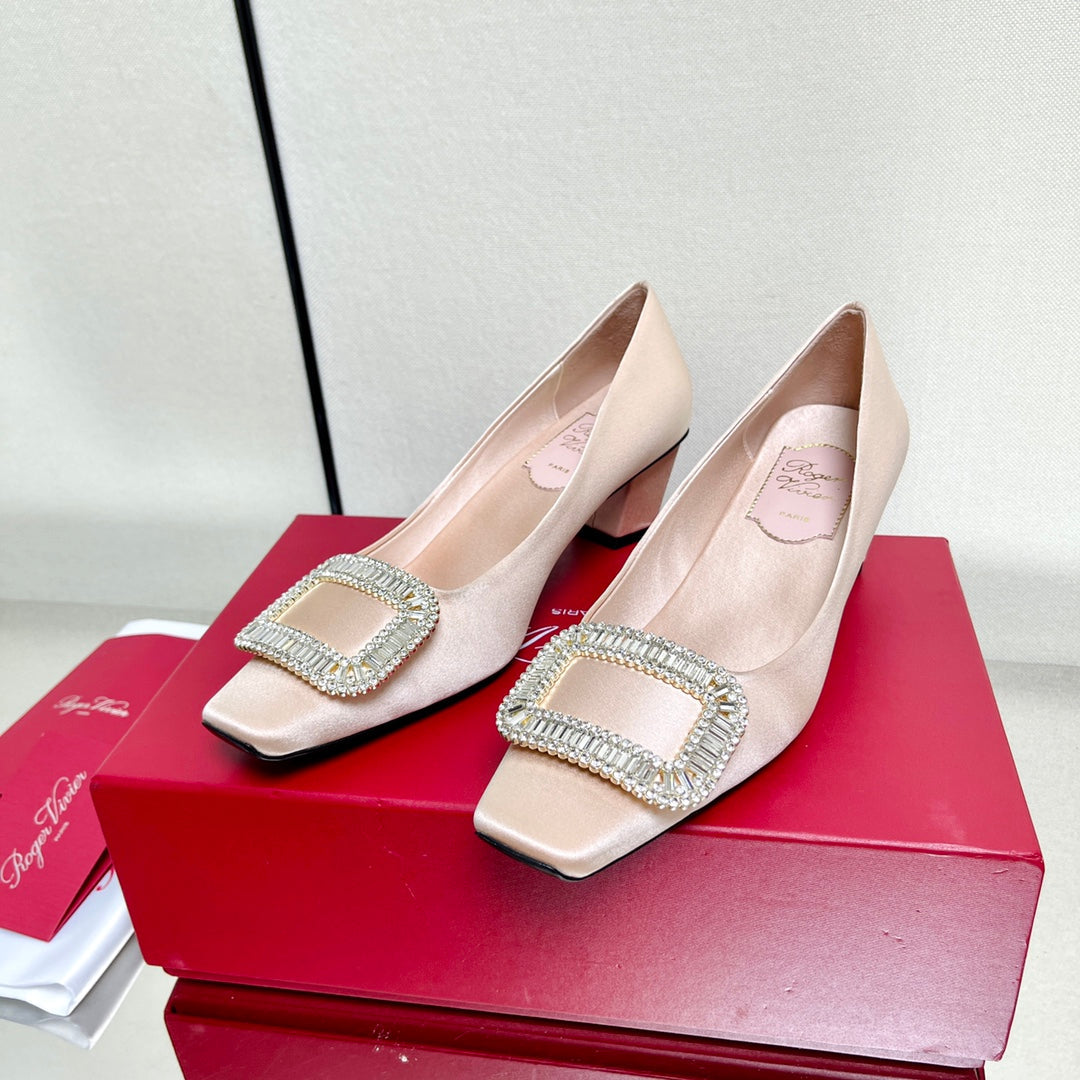 BELLE VIVIER PUMPS IN BEIGE SILK - 34