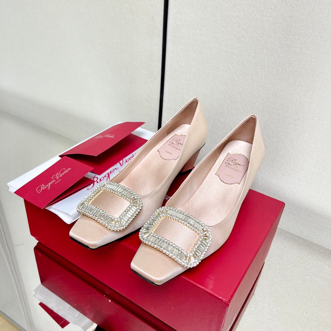 BELLE VIVIER PUMPS IN BEIGE SILK - 34