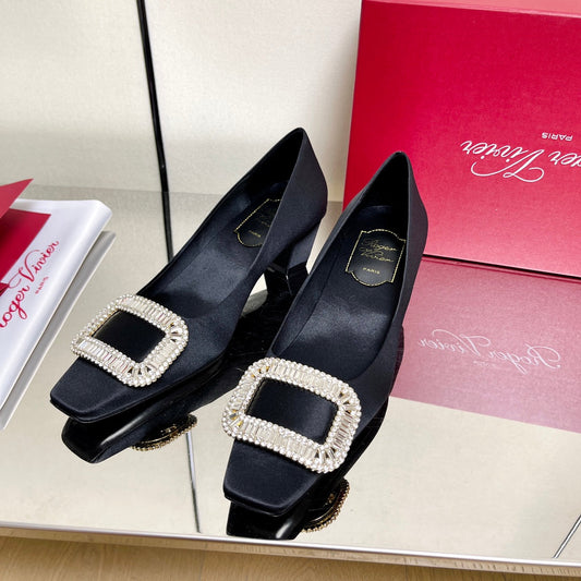 BELLE VIVIER PUMPS IN BLACK SILK - 34