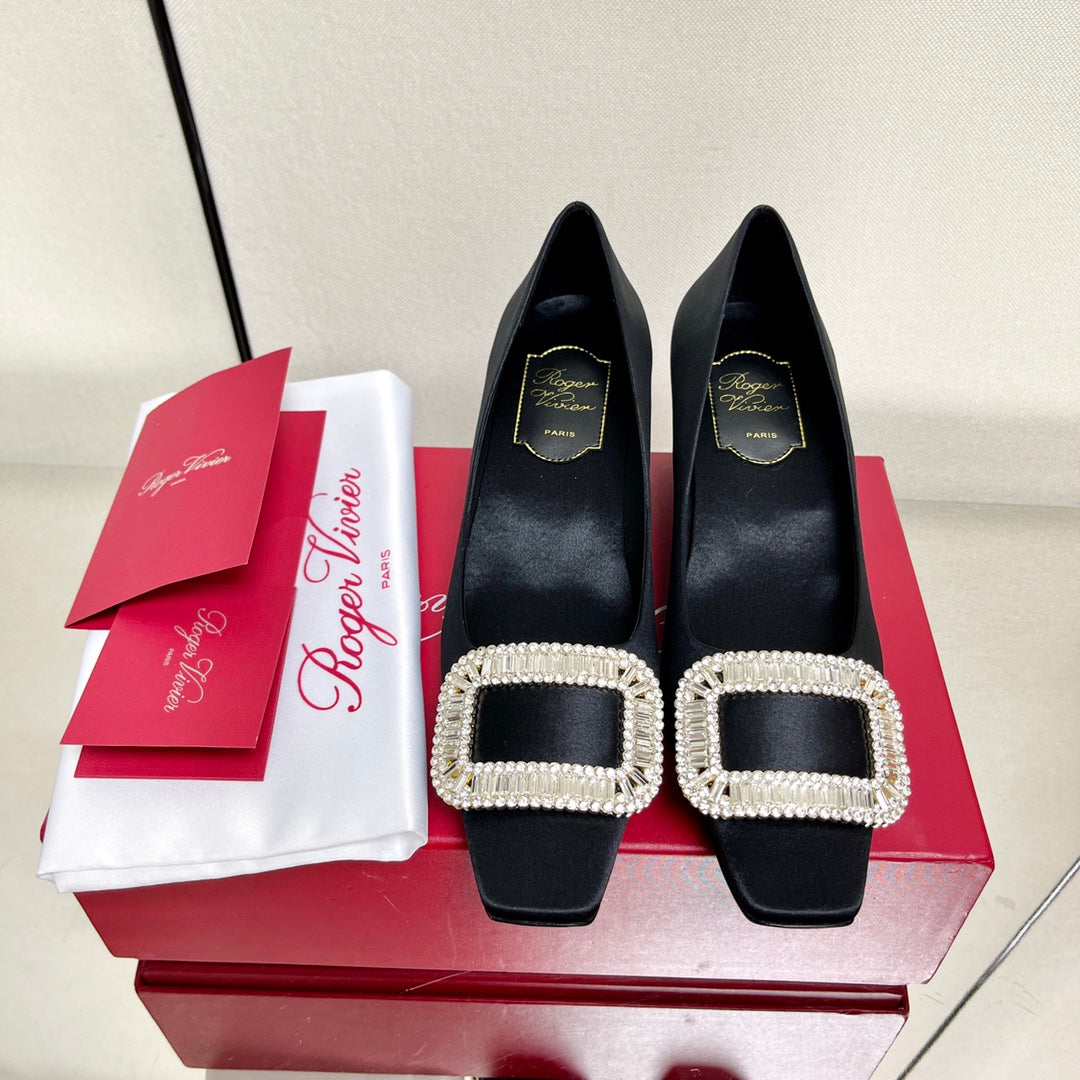 BELLE VIVIER PUMPS IN BLACK SILK - 34