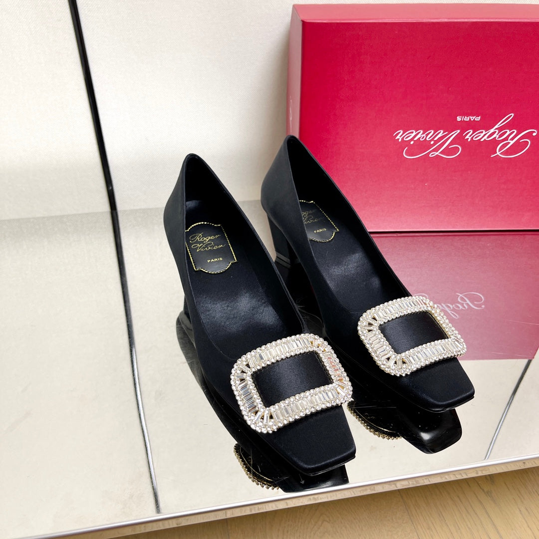 BELLE VIVIER PUMPS IN BLACK SILK - 34