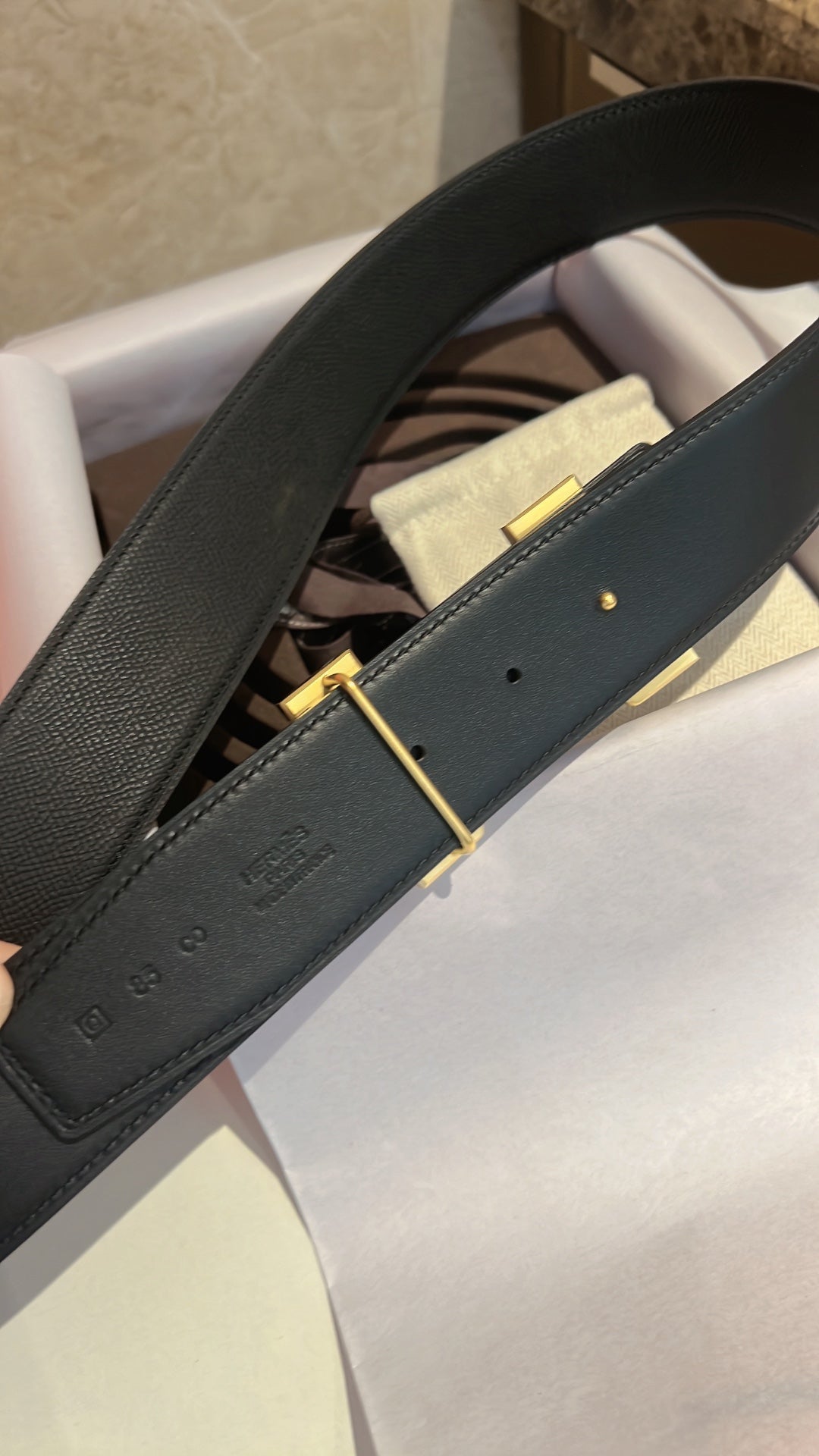 HM CONSTANCE BELT BUCKLE & REVERSIBLE BLACK LEATHER STRAP 42MM GOLD HARDWARE - 30
