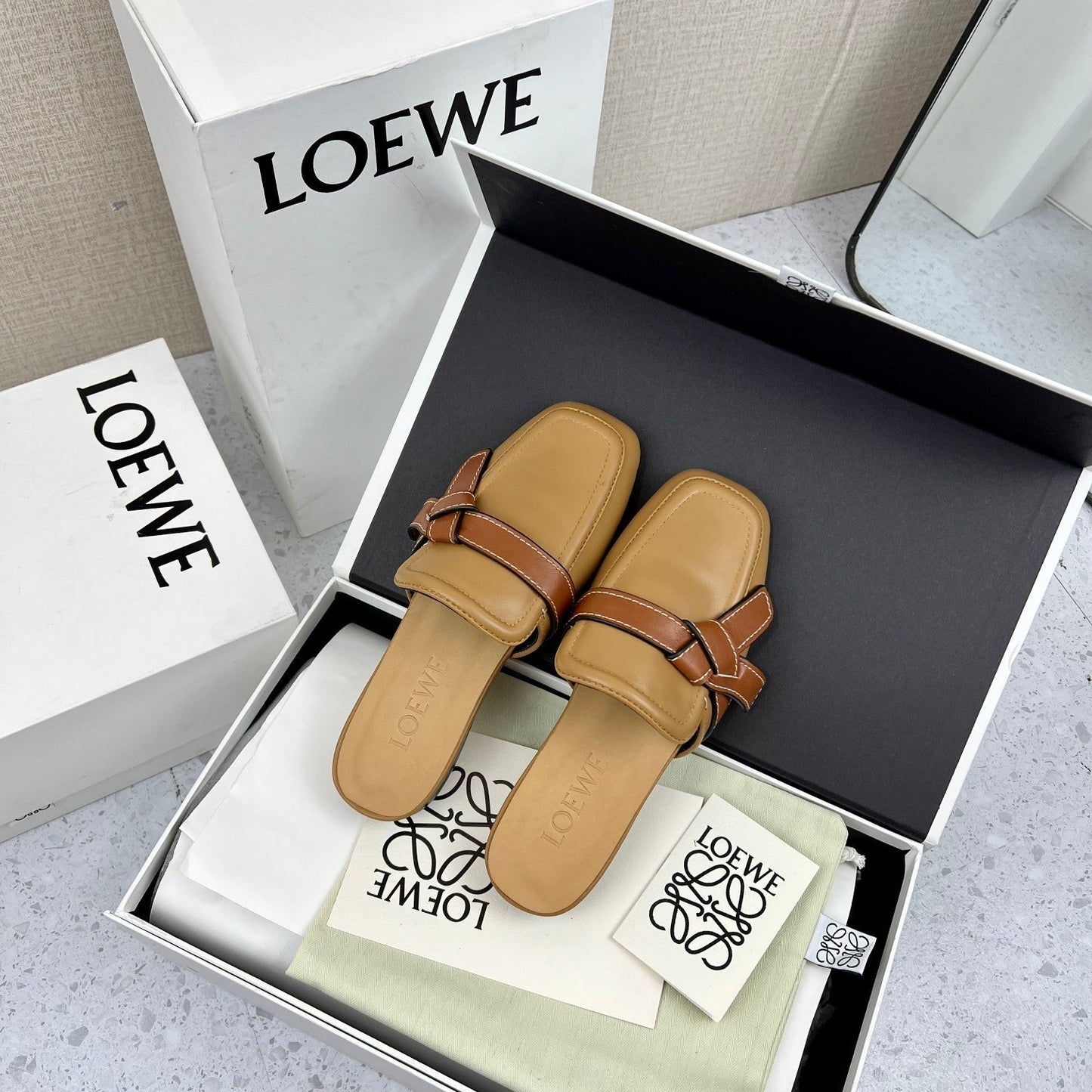 LW GATE BROWN BELTED MULE CAMEL CALFSKIN - 35