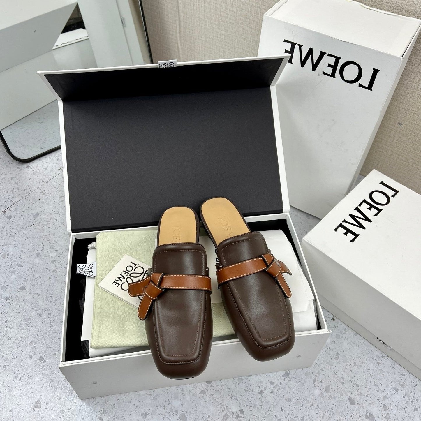 LW GATE BROWN BELTED MULE CHOCOLATE CALFSKIN - 35