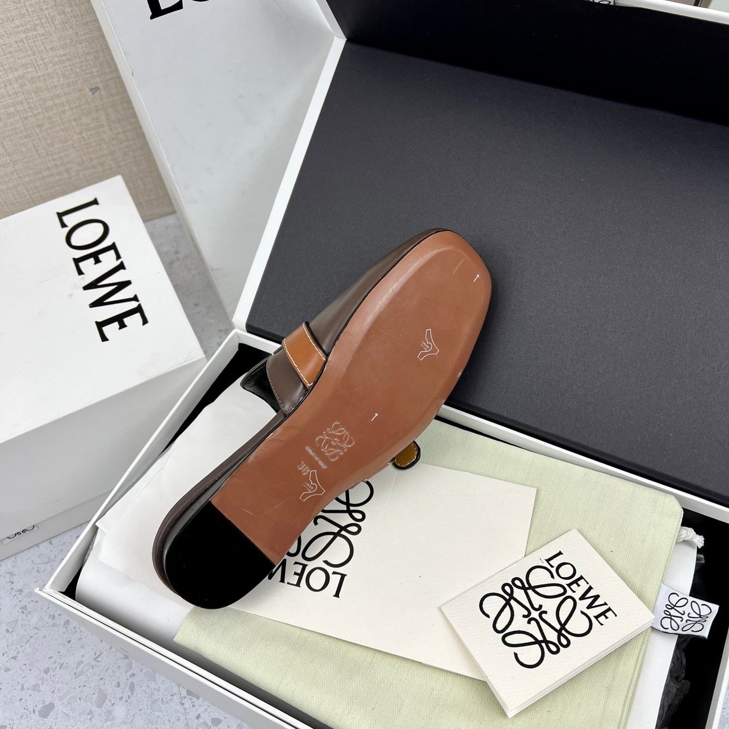 LW GATE BROWN BELTED MULE CHOCOLATE CALFSKIN - 35