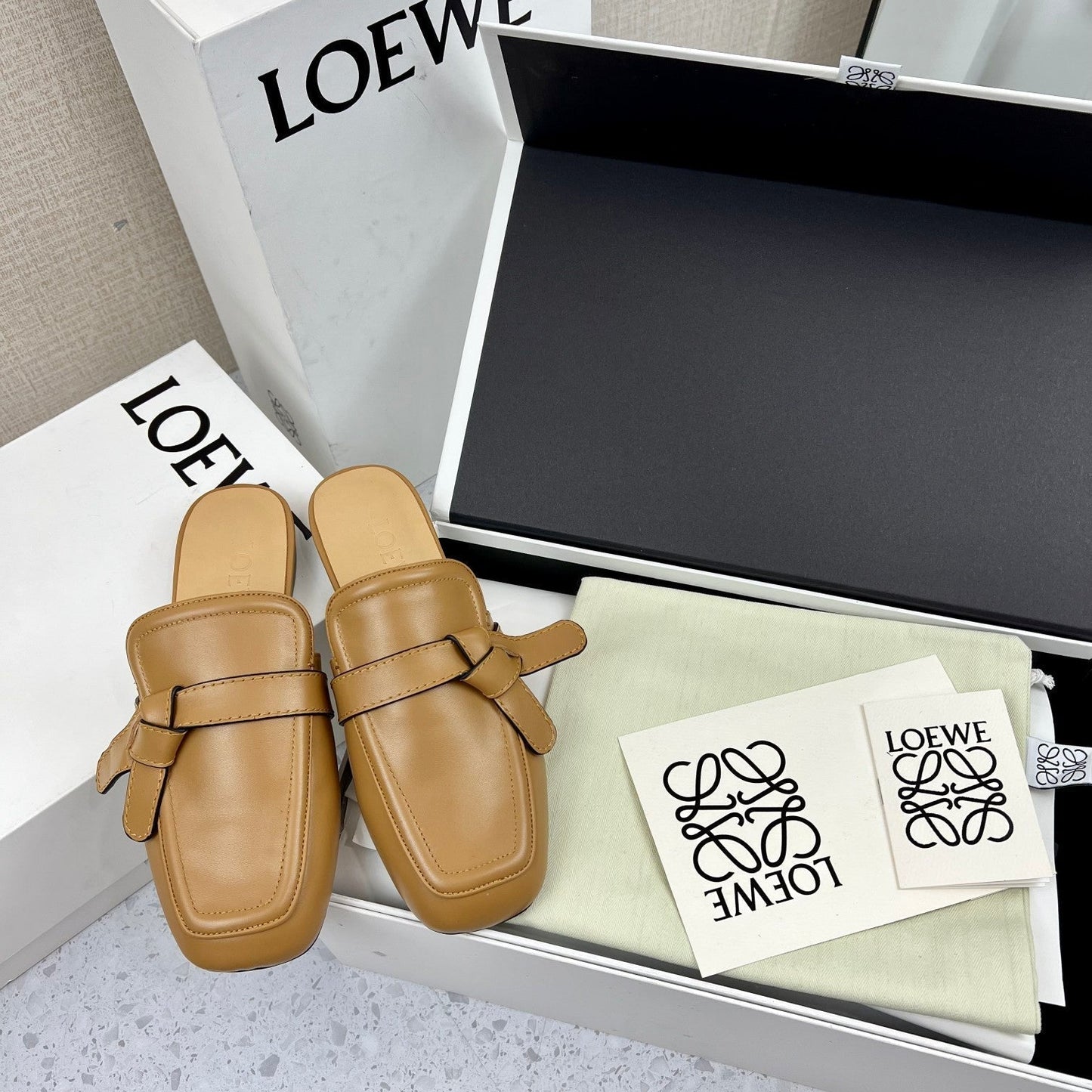 LW GATE BELTED MULE CAMEL CALFSKIN - 35