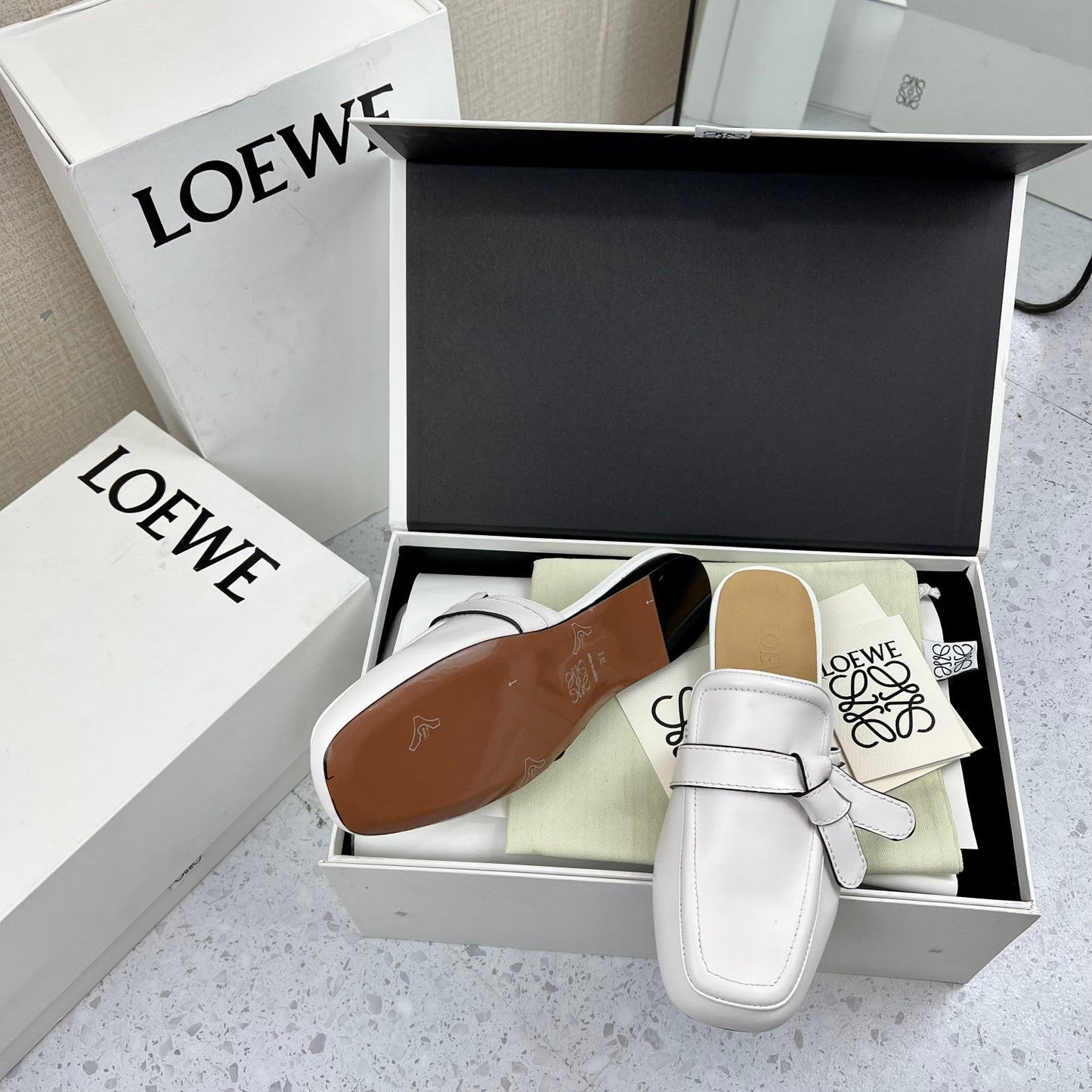 LW GATE BELTED MULE WHITE CALFSKIN - 35