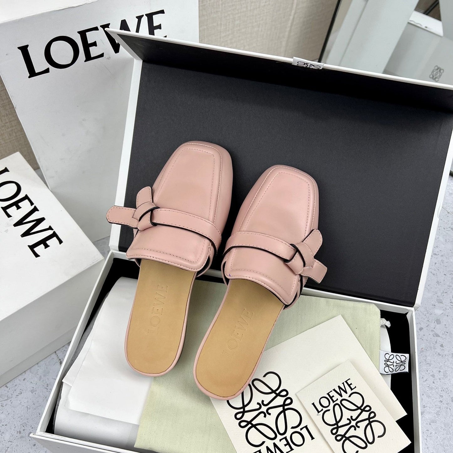 LW GATE BELTED MULE LIGHT PINK CALFSKIN - 35